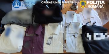 Acțiune a polițiștilor împotriva produselor contrafăcute la Băile Herculane